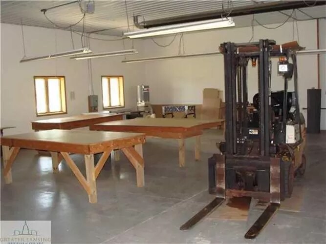 More Photos Of 435 Packard Hwy, Charlotte Manufacturing For Lease