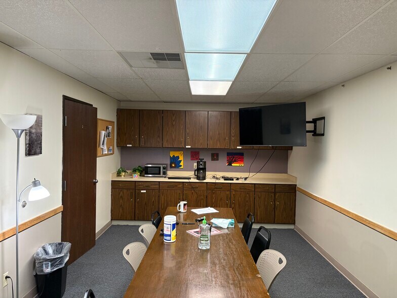 More Photos Of 505 S 12th Ave, Virginia Medical For Sale