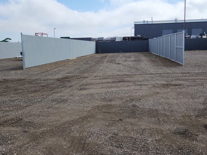 More Photos Of 1000 Champion Dr, Windsor Industrial For Lease