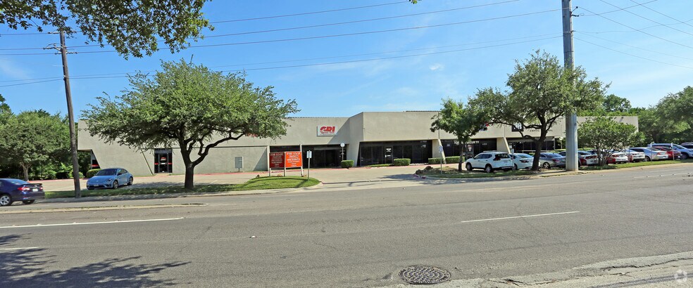 Primary Photo Of 1451 Empire Central Dr, Dallas Research And Development For Lease