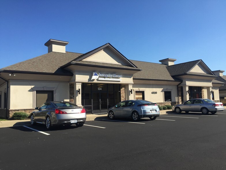 Primary Photo Of 4520 Plank Rd, Fredericksburg Medical For Lease