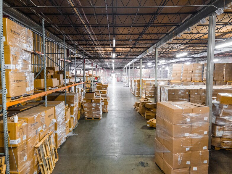 More Photos Of 811 E Waterman St, Wichita Warehouse For Sale