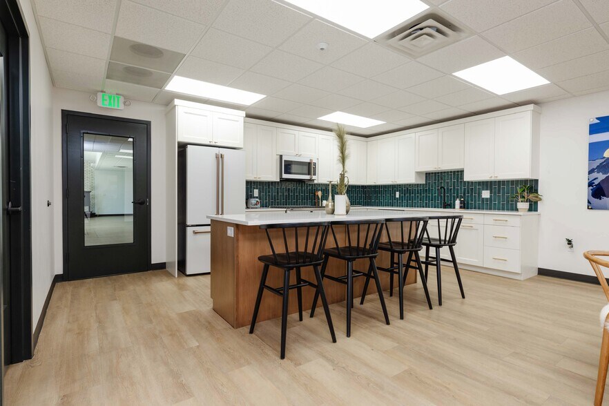 More Photos Of 210 N 1200 E, Lehi Medical For Sale