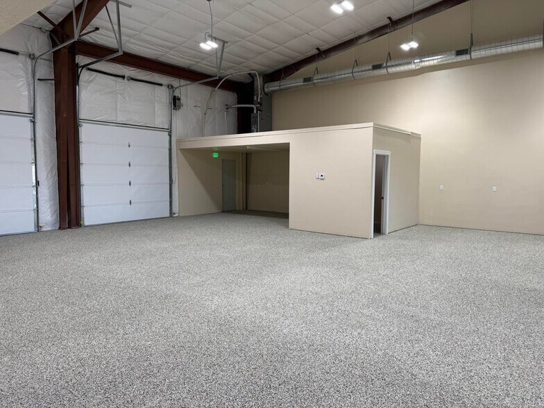 More Photos Of 814 North 2475 West, Cedar City Warehouse For Sale