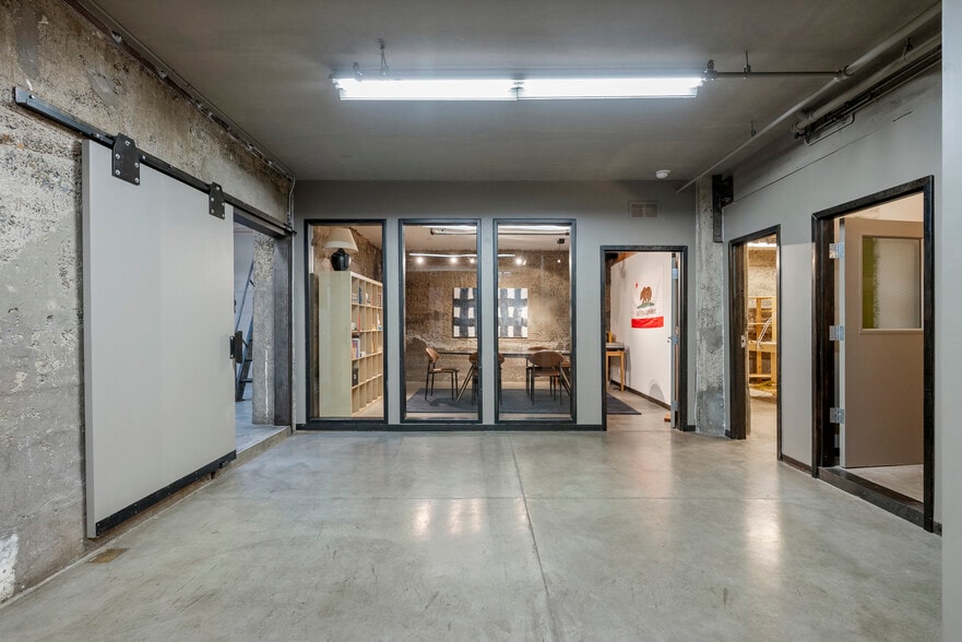 More Photos Of 266-270 14th St, San Francisco Warehouse For Sale