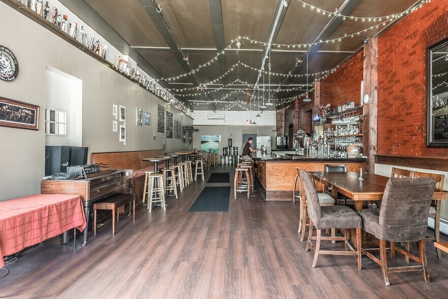 More Photos Of 1-5 Bicentennial Sq, Concord Storefront Retail Office For Lease