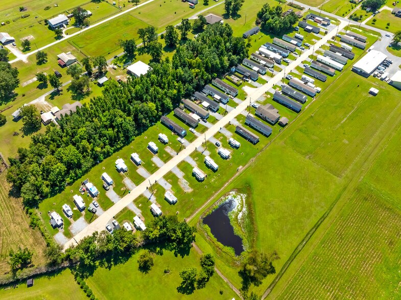 More Photos Of 346 Bayou Blue Bypass Ln, Gray Manufactured Housing Mobile Home Park For Sale