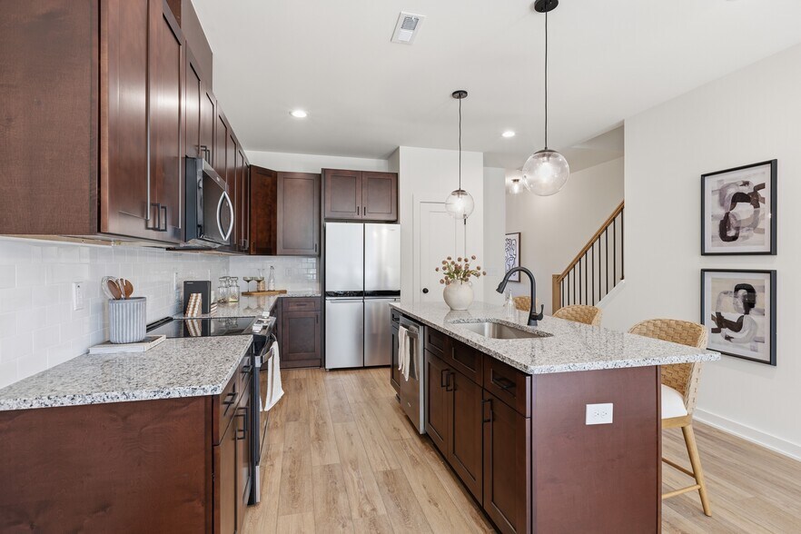 More Photos Of 3824 Mitchell Mill Rd, Raleigh Apartments For Sale