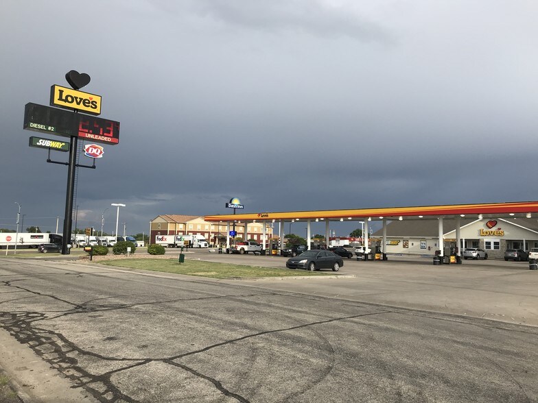 More Photos Of W 2nd St @ Jefferson, Ellis Land For Sale