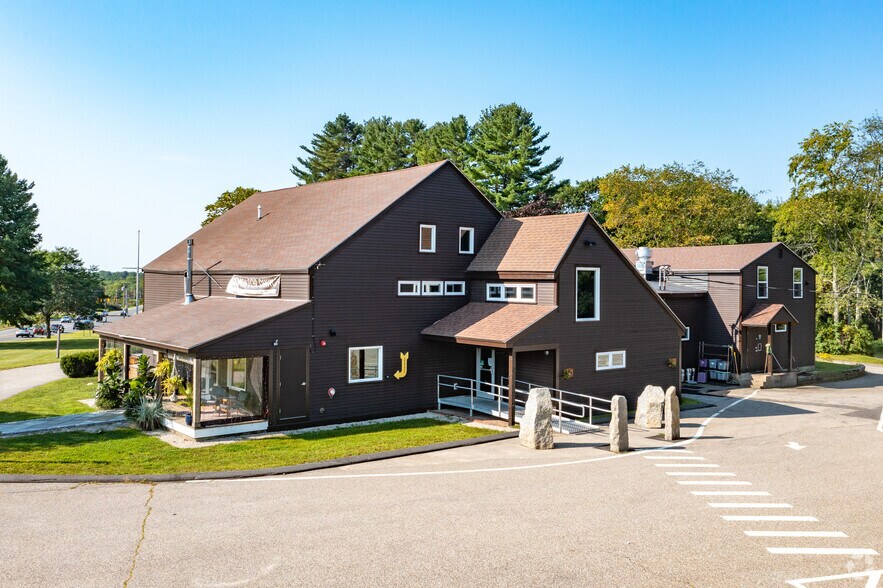 More Photos Of 1200 Portland Rd, Arundel Freestanding For Sale