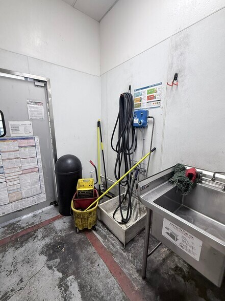 More Photos Of 1205-1285 Parkside Dr, Walnut Creek Unknown For Lease