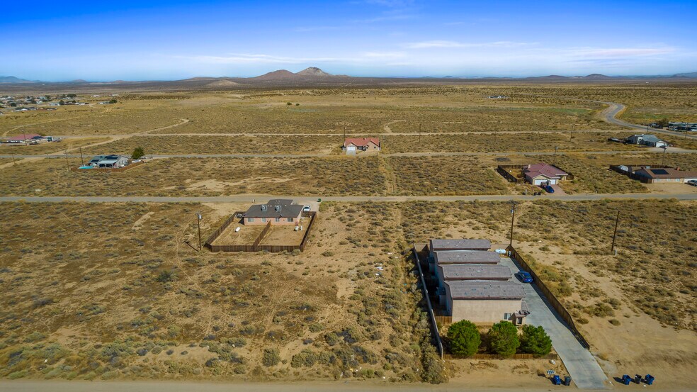 More Photos Of 19660 98th St, California City Land For Sale