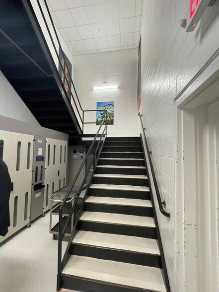 More Photos Of 34 Extension St, Attleboro Warehouse For Sale