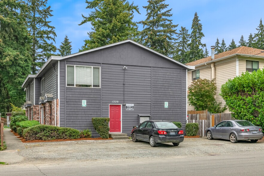 More Photos Of 1220 N 137th St, Seattle Apartments For Sale
