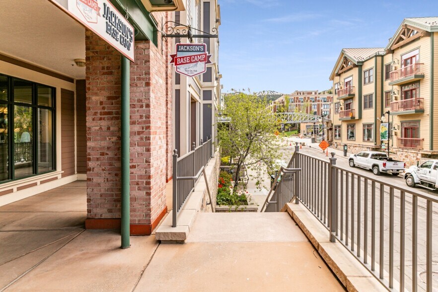 More Photos Of 890 Main St, Park City Apartments For Lease