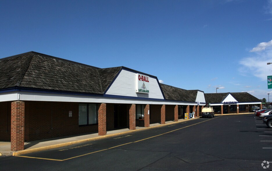 More Photos Of 960-980 Bragg Rd, Fredericksburg Storefront For Lease