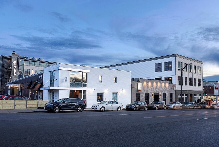 More Photos Of 904 Main St, Nashville Storefront For Lease