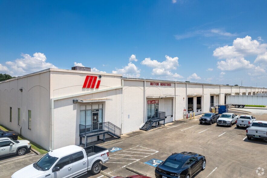 Primary Photo Of 1200 Silber Rd, Houston Warehouse For Lease