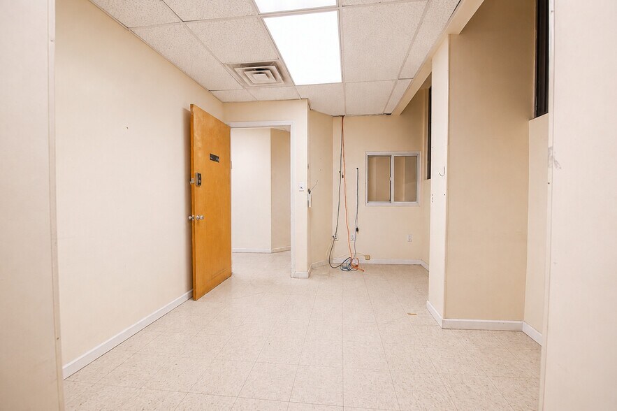More Photos Of 390 Kings Hwy, Brooklyn Apartments For Sale