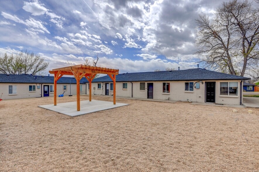 More Photos Of 5851 W 30th Ave, Wheat Ridge Apartments For Sale