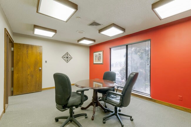 More Photos Of 1719 E 71st St, Tulsa Office Residential For Sale