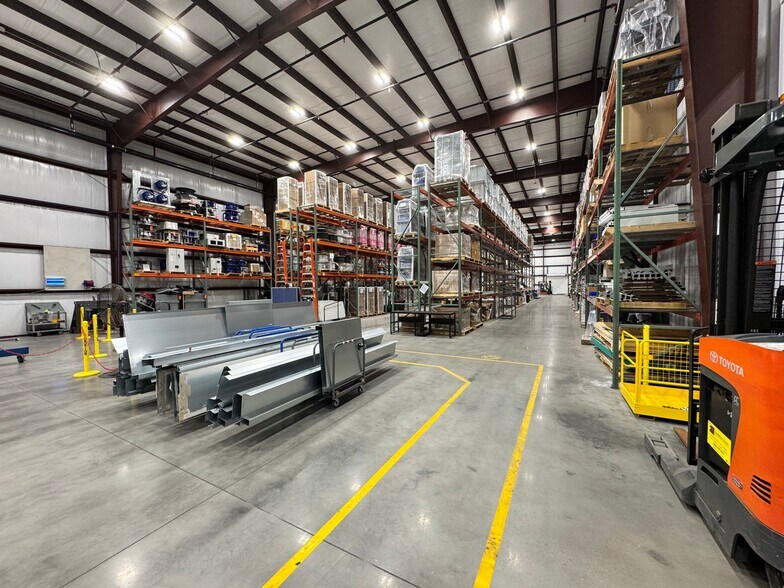 More Photos Of 4010 Deerpark Blvd, Elkton Manufacturing For Sale