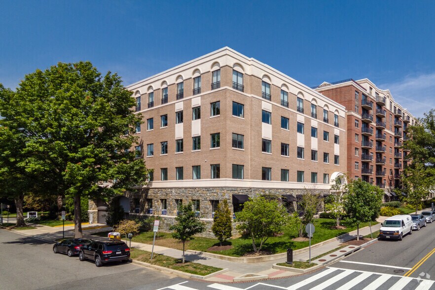 Primary Photo Of 3400 Idaho Ave NW, Washington Office For Lease