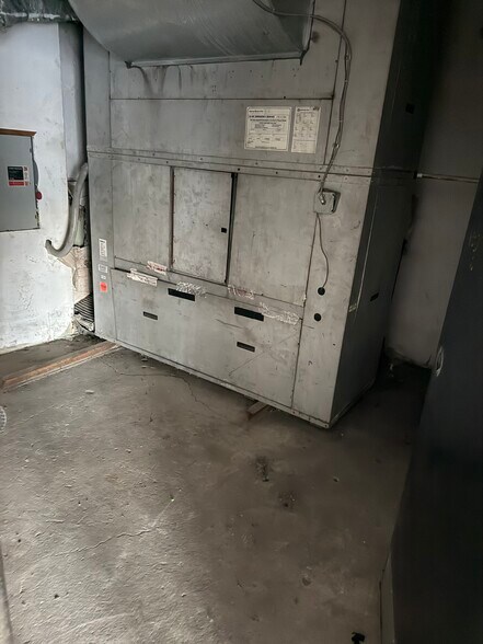 More Photos Of 9106-9130 4th Ave, Brooklyn Apartments For Lease