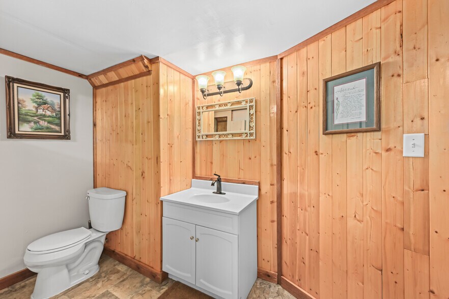 More Photos Of 26001 75th St, Salem Freestanding For Sale
