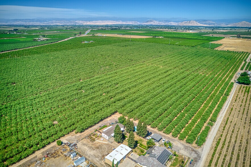 More Photos Of 3590 S McCall Ave, Sanger Land For Sale