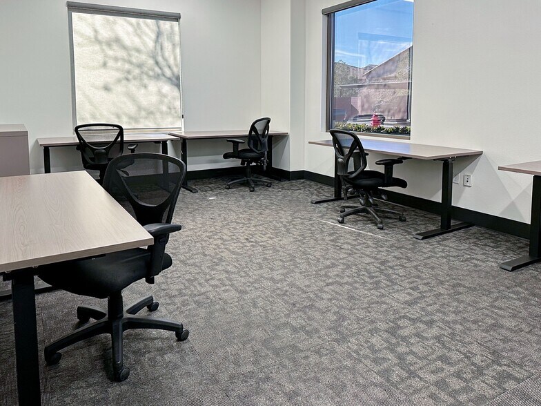 More Photos Of 5955 Edmond St, Las Vegas Office For Sale