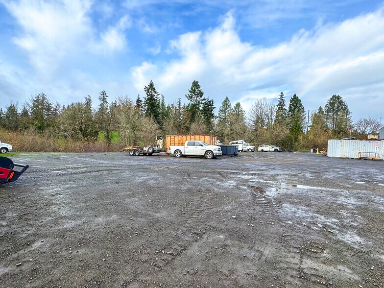 More Photos Of 185 W Main St, Hillsboro General Retail For Sale