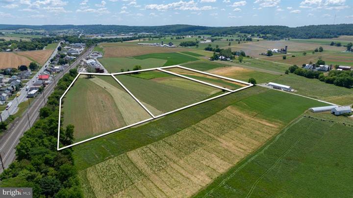 More Photos Of 20 Kinzer Rd, Kinzers Land For Sale