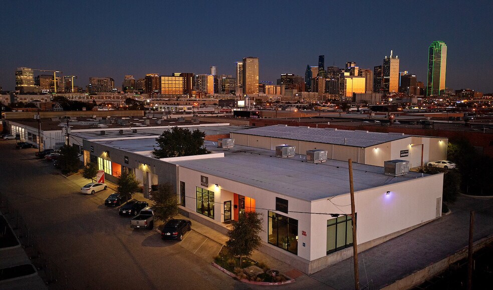 Primary Photo Of 136 Glass St, Dallas Storefront For Lease