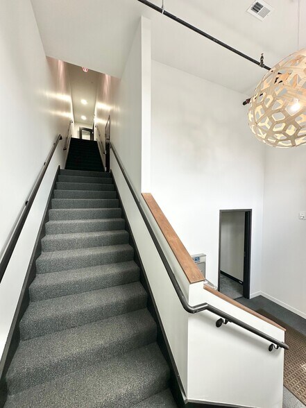 More Photos Of 4376 Forestdale Dr, Park City Research And Development For Sale