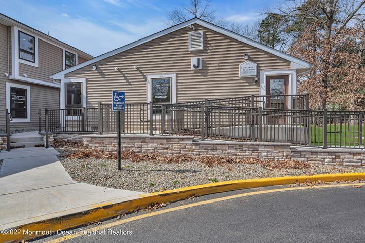 More Photos Of 776-780 Commons Way, Toms River Office For Sale