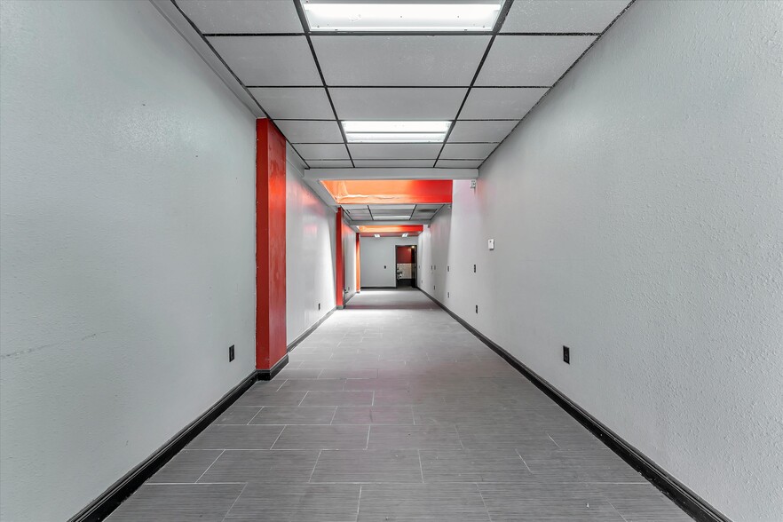 More Photos Of 1227 San Pablo Ave, Berkeley Storefront For Sale