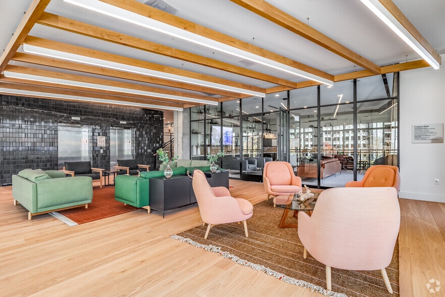 More Photos Of 2311 Dulles Station Blvd, Herndon Apartments For Lease