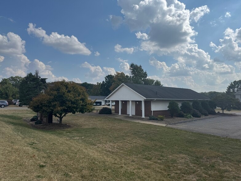 Primary Photo Of 12385 Misty Ave, Uniontown Religious Facility For Sale