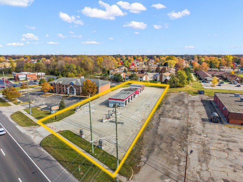 More Photos Of 47720 Gratiot Ave, Chesterfield Carwash For Sale