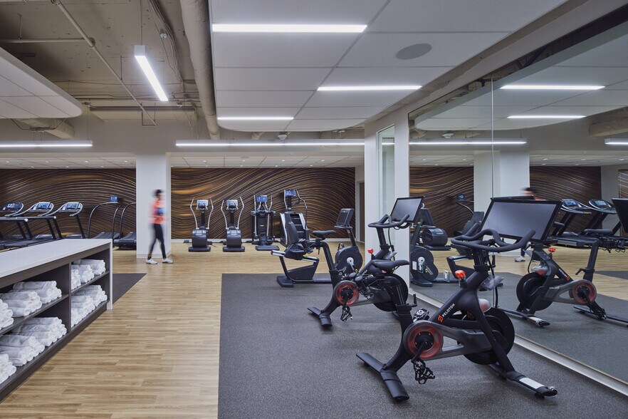 More Photos Of 607 14th St NW, Washington Loft Creative Space For Lease