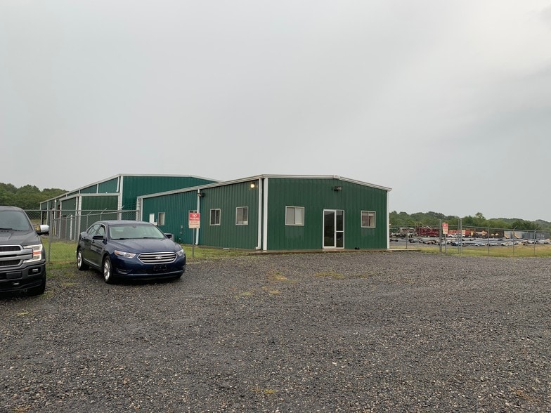 More Photos Of 104 N 9th St, Alderson Warehouse For Sale