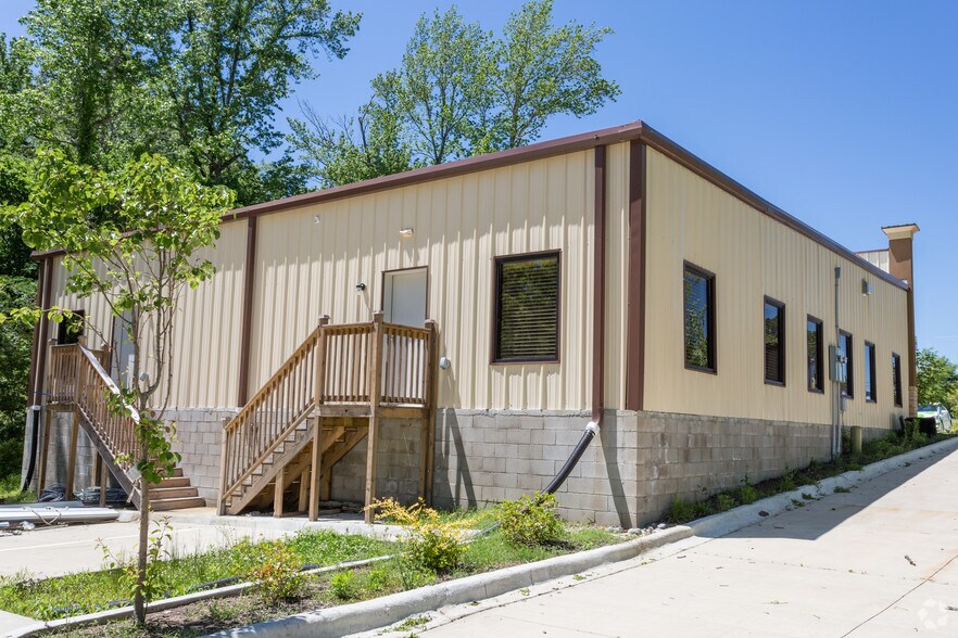 More Photos Of 10819 Stagecoach Rd, Little Rock Office For Sale