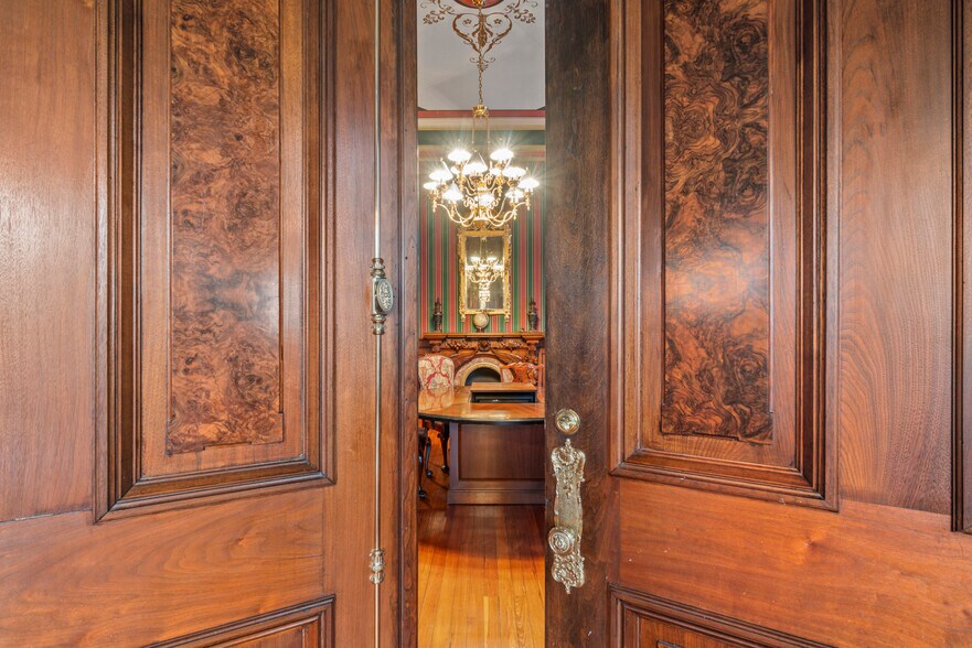 More Photos Of , Baltimore Office For Sale