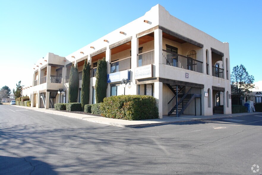 More Photos Of 1065 S Main, Las Cruces Office For Lease