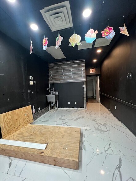 More Photos Of 3233 Ampere Ave, Bronx Storefront Retail Residential For Sale