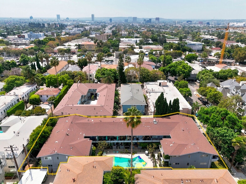 More Photos Of 1218 N Laurel Ave, West Hollywood Apartments For Sale