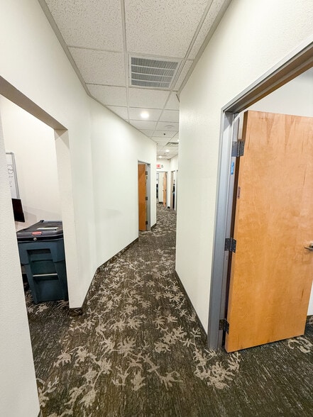 More Photos Of 9494 W Flamingo Rd, Las Vegas Medical For Sale