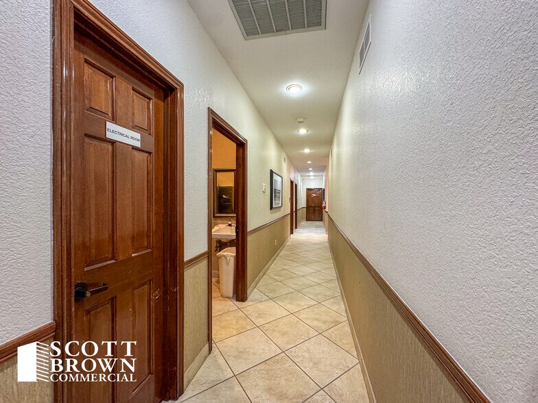 More Photos Of 131 Degan Ave, Lewisville Unknown For Lease