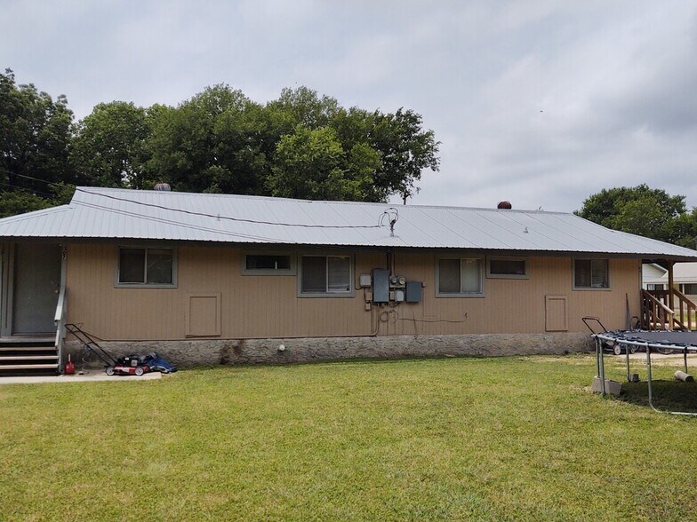 More Photos Of 1321 Harris Hill Rd, San Marcos Manufactured Housing Mobile Home Park For Sale